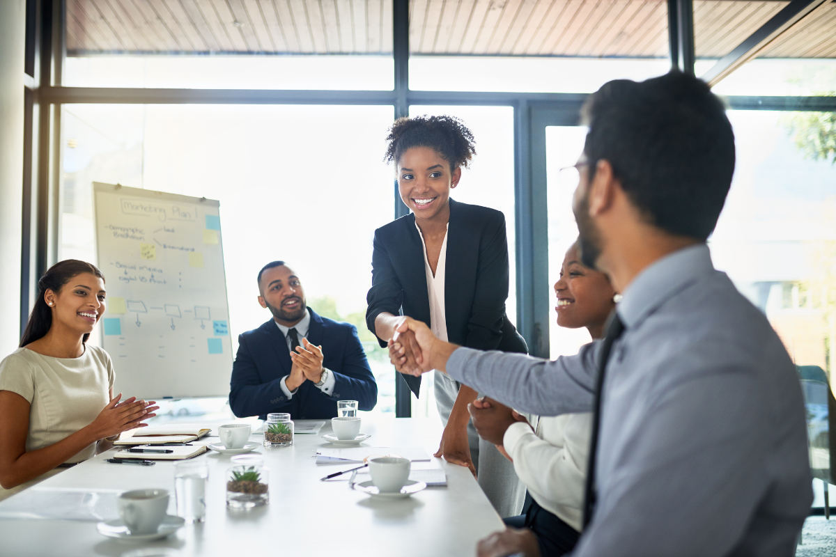 11-19-24_How to lead your team through a successful Q4 expert strategies for managers_Image #3